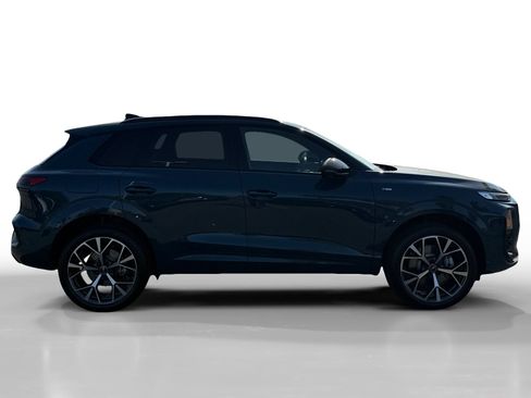 New 2026 Audi Q3 quattro 2.0T AWD/4WD image 6