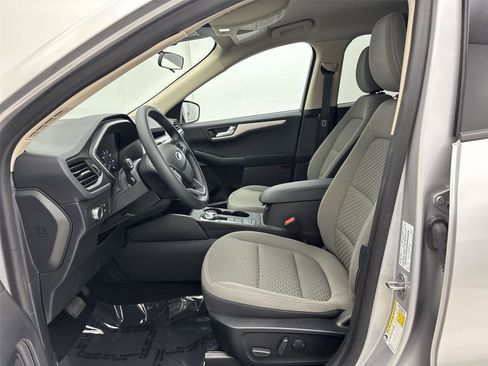 Used 2020 Ford Escape SE AWD/4WD image 25