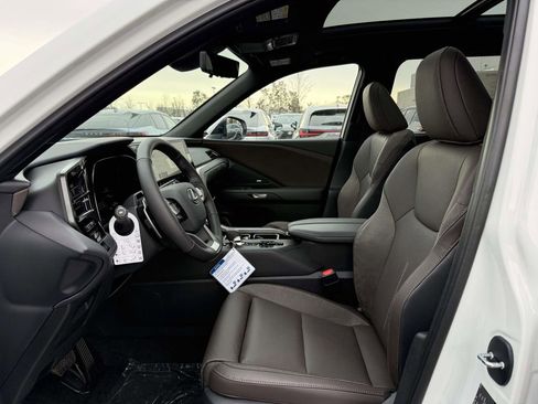 Used 2026 Lexus TX 350 AWD w/ Technology Package image 12