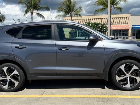 Used 2016 Hyundai Tucson Sport FWD image 6