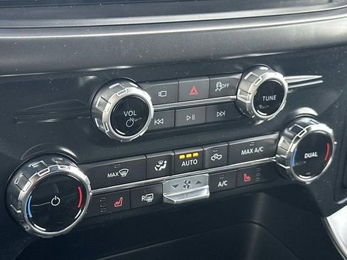 New 2025 Ford F150 Tremor w/ Tow/Haul Package image 32