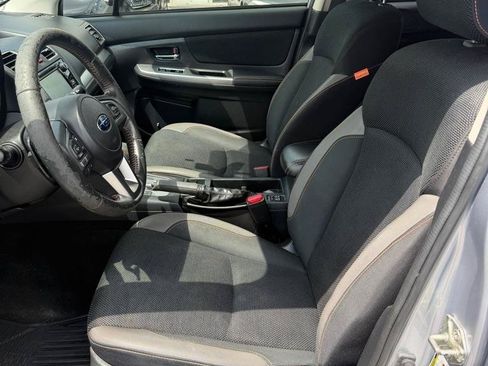 Used 2017 Subaru Crosstrek 2.0i Premium w/ Moonroof Package AWD/4WD image 13
