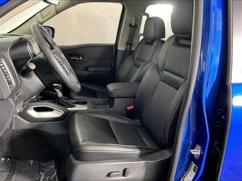 Used 2024 Nissan Frontier SL w/ Technology Package RWD image 34