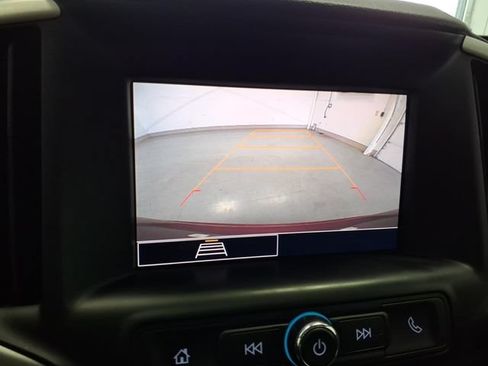 Used 2024 GMC Terrain SLE w/ Driver Convenience Package FWD image 21