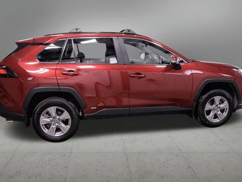 Used 2024 Toyota RAV4 XLE image 6