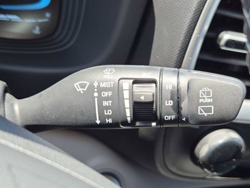 New 2026 Hyundai Venue SEL FWD image 25