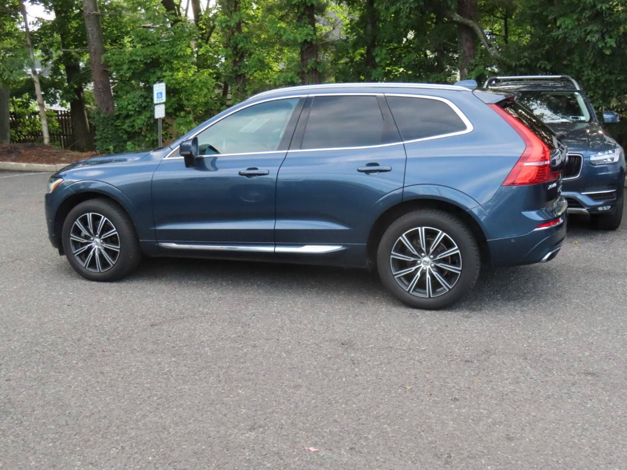 Used 2018 Volvo XC60 T5 Inscription AWD/4WD image 7