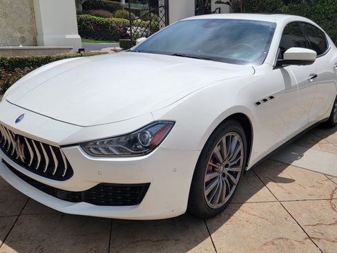 Used 2019 Maserati Ghibli RWD image 7