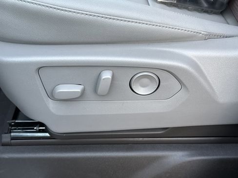 New 2026 GMC Sierra 1500 SLT w/ SLT Premium Plus Package image 19