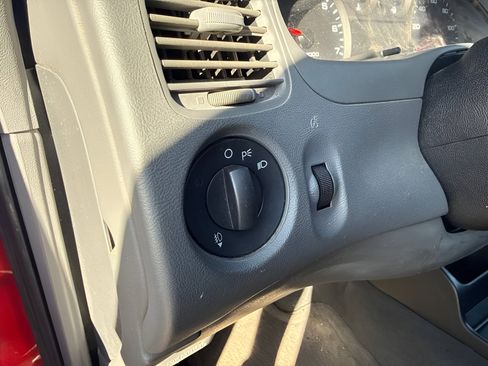 Used 2011 Ford Ranger XLT w/ Bright Trim Group AWD/4WD image 18