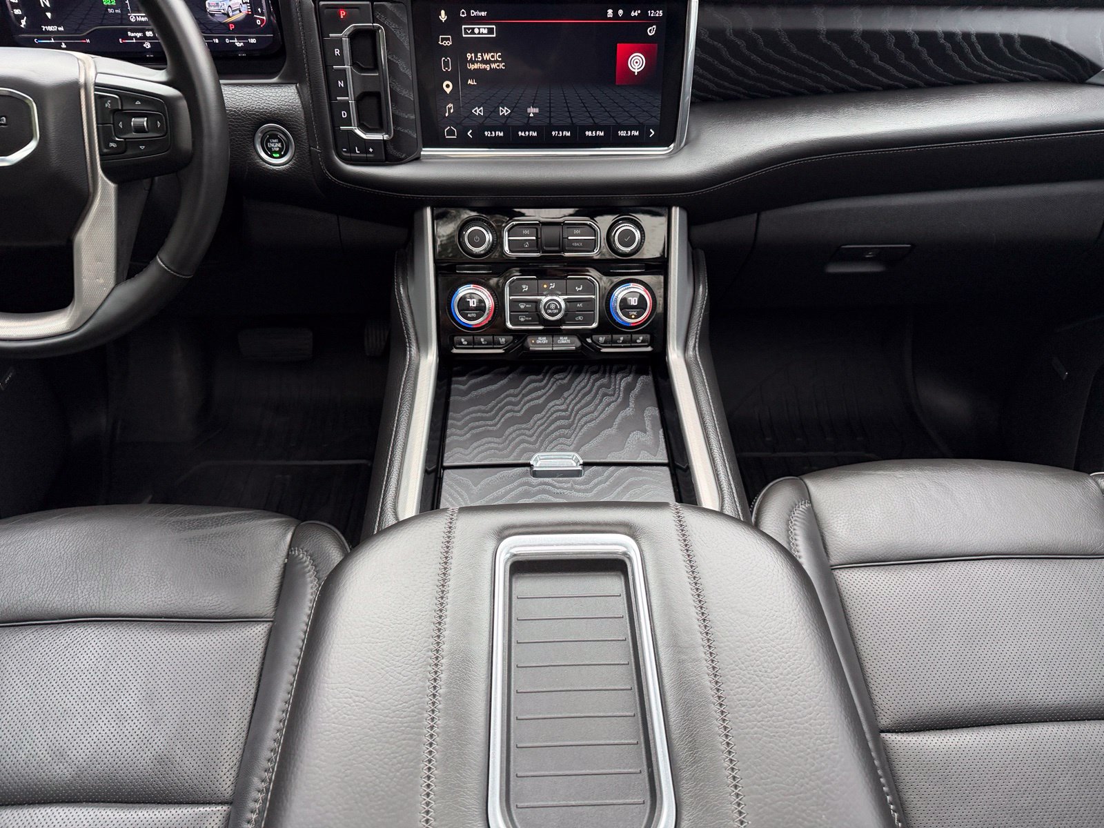 Used 2023 GMC Yukon Denali w/ Max Trailering Package AWD/4WD image 19