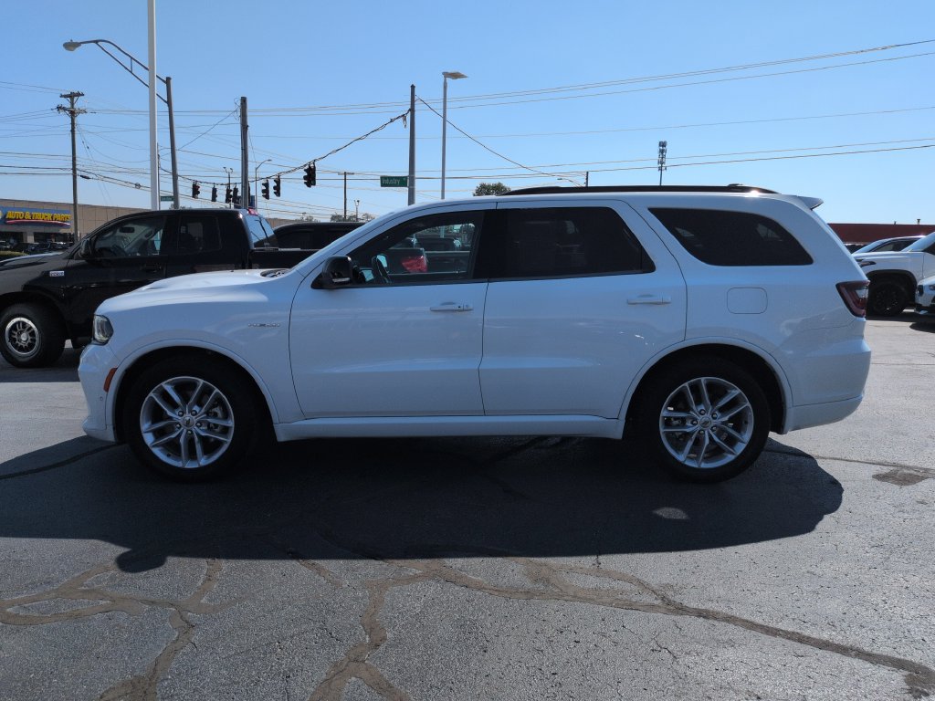 Used 2023 Dodge Durango R/T AWD/4WD image 2