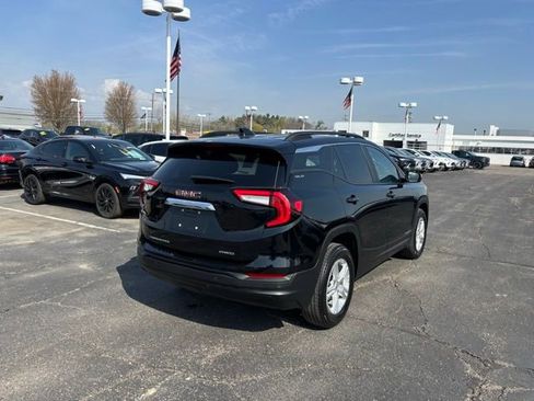 Certified 2024 GMC Terrain SLE w/ Driver Convenience Package AWD/4WD image 5