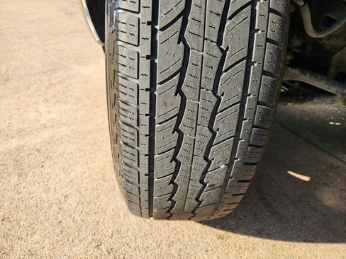 Certified 2025 Chevrolet Silverado 1500 LT image 12