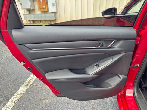 Used 2021 Honda Accord Sport Special Edition image 38