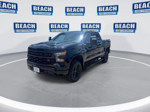 Used 2022 Chevrolet Silverado 1500 Custom Trail Boss AWD/4WD image 4
