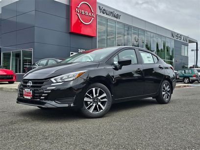New 2025 Nissan Versa SV w/ Trunk Package