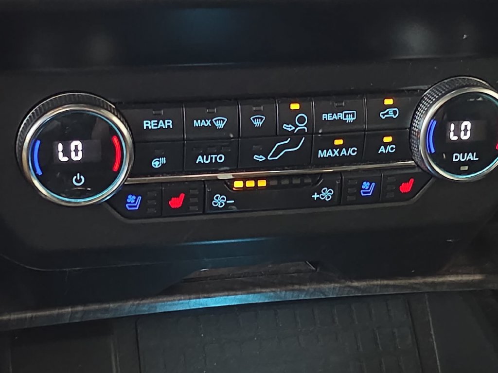 Used 2020 Ford Expedition Max Limited w/ Equipment Group 301A AWD/4WD image 24