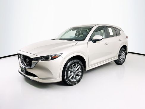Used 2025 MAZDA CX-5 AWD 2.5 S w/ Preferred Package image 3
