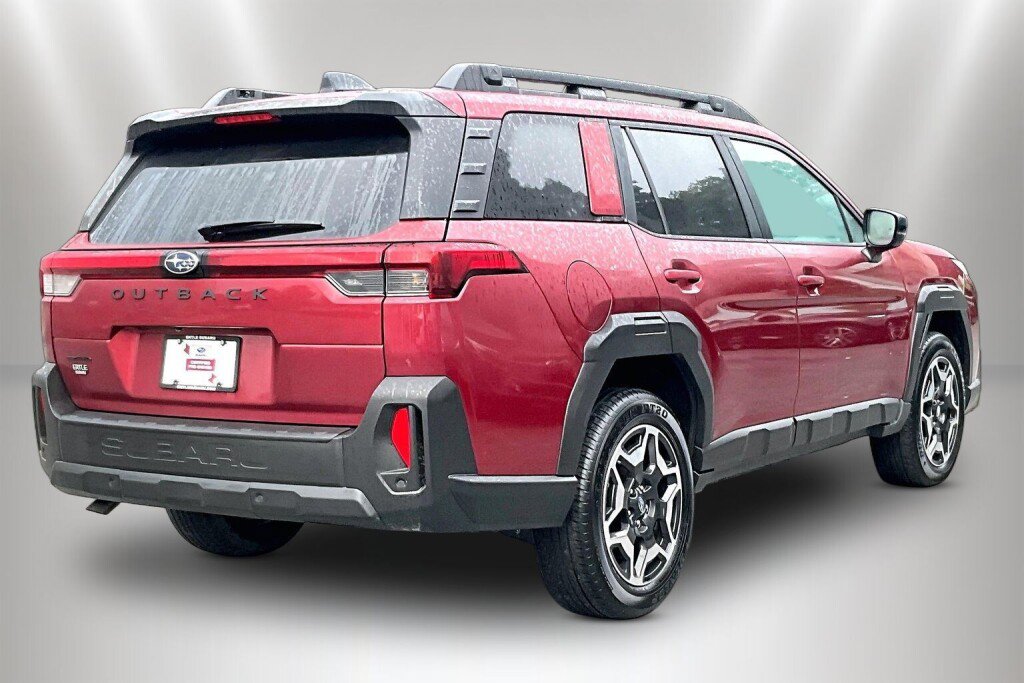 Certified 2026 Subaru Outback Touring AWD/4WD image 5