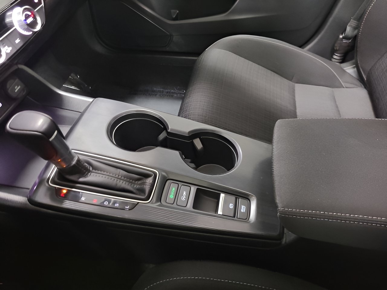 Used 2024 Honda Civic EX image 30