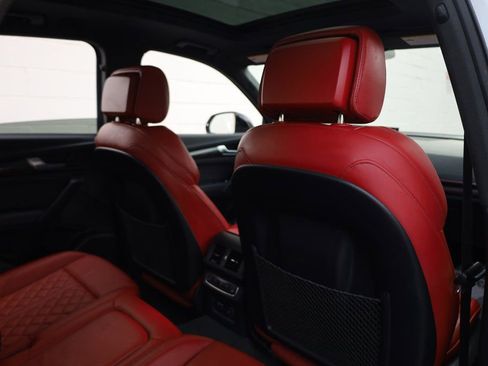 Used 2024 Audi SQ5 Prestige image 21