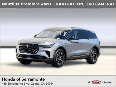 Used 2024 Lincoln Nautilus Premier AWD/4WD image 1