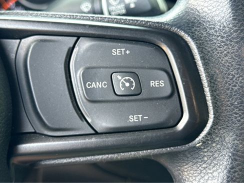 Certified 2022 Jeep Wrangler Unlimited Sport image 17