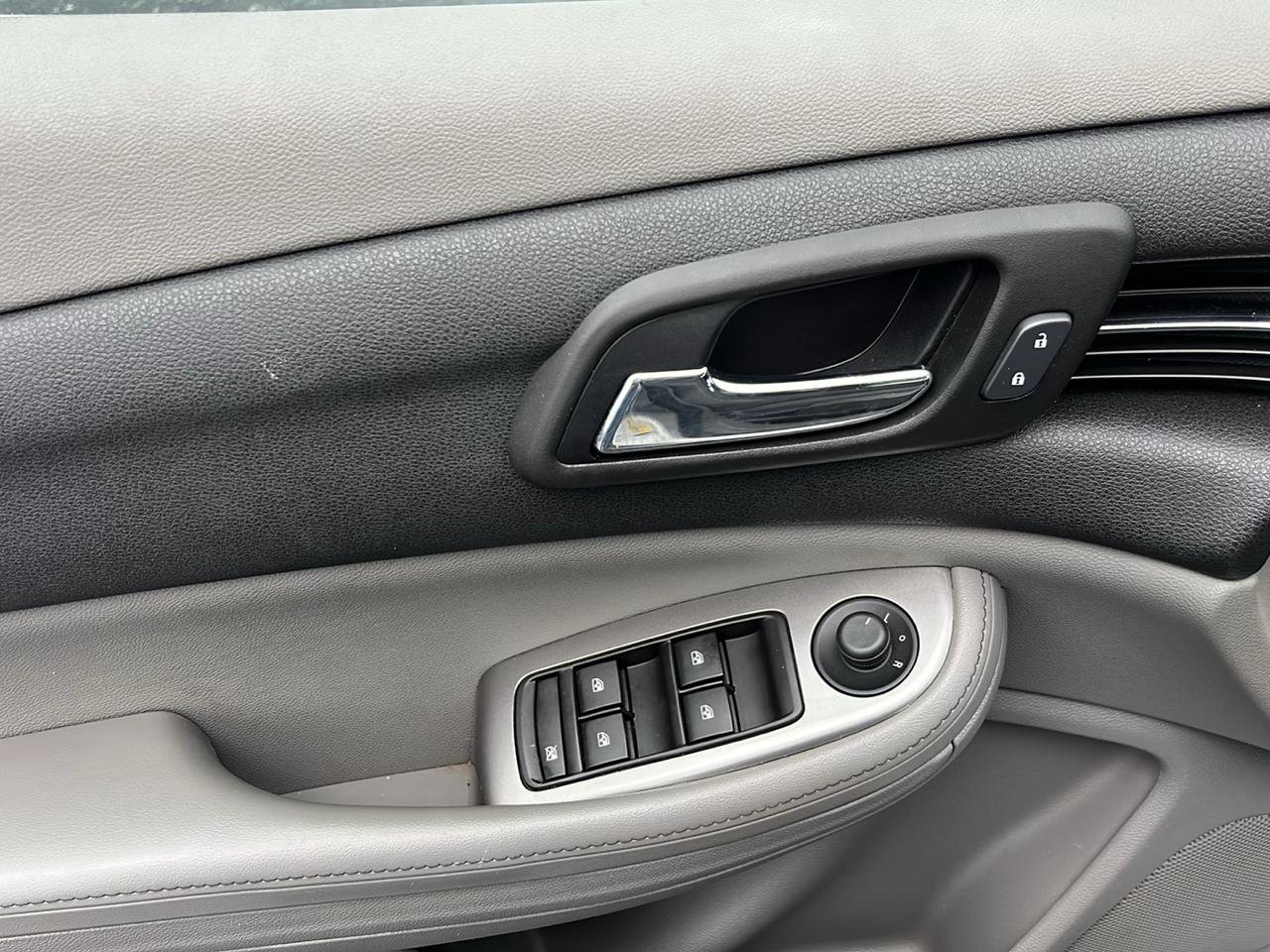 Used 2016 Chevrolet Malibu LS w/ Protection Package FWD image 16