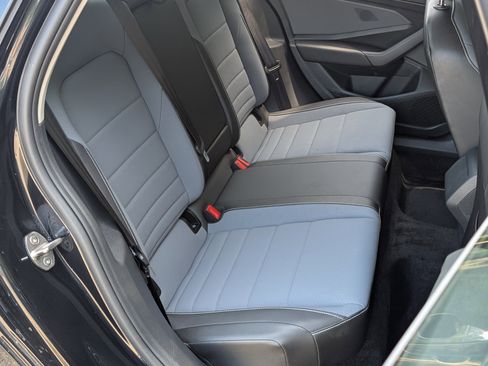 Used 2025 Volkswagen Jetta SE w/ Black Wheel Package FWD image 19