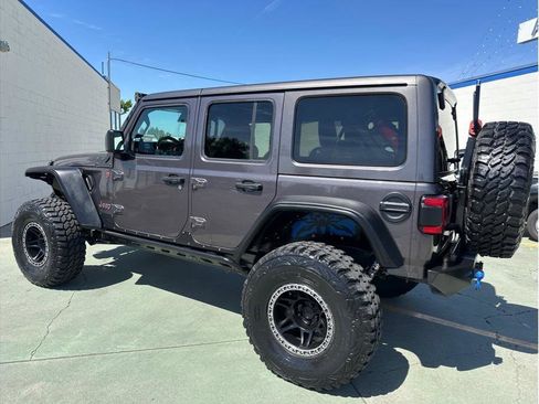 Used 2020 Jeep Wrangler Unlimited Rubicon w/ LED Lighting Group image 11