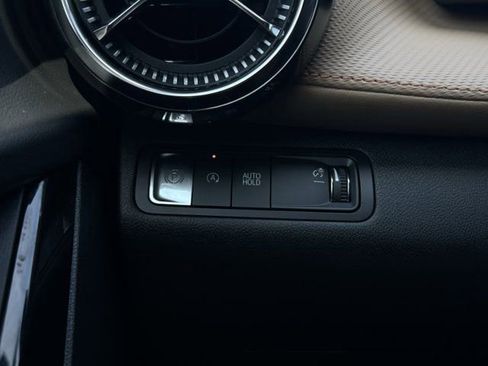 New 2026 Chevrolet Equinox ACTIV w/ Convenience Package III FWD image 20