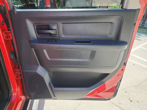 Used 2012 RAM 3500 ST w/ Chrome Appearance Group image 36