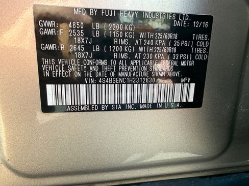 Used 2017 Subaru Outback 3.6R Limited AWD/4WD image 33