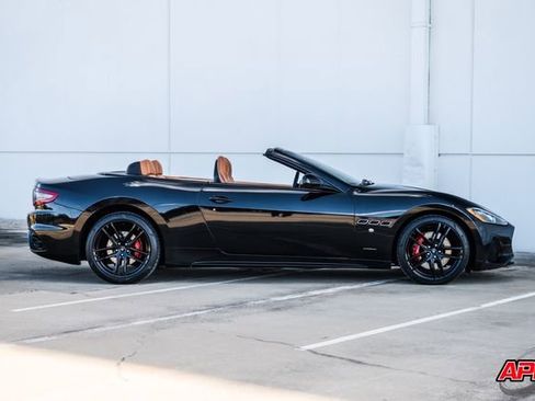 Used 2018 Maserati GranTurismo Sport image 13