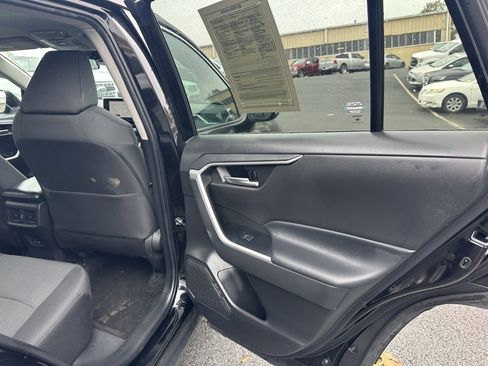 Used 2023 Toyota RAV4 XLE image 16