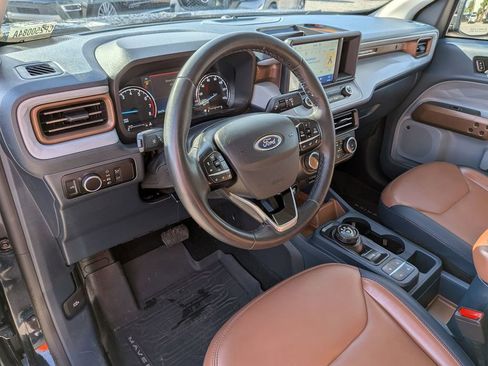 Used 2023 Ford Maverick Lariat w/ Lariat Luxury Package image 13