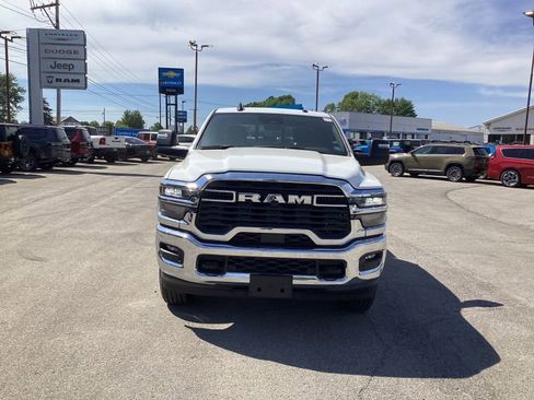 New 2026 RAM 2500 Big Horn AWD/4WD image 2