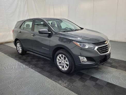 Used 2018 Chevrolet Equinox LS image 11