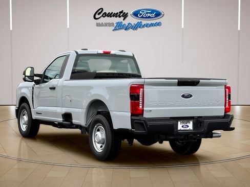 New 2025 Ford F350 XL w/ 360-Degree Camera Package RWD image 21
