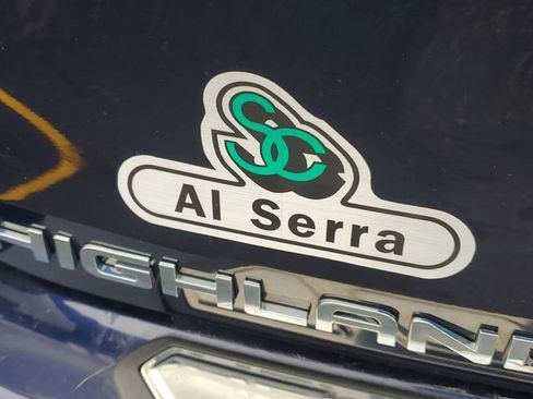 Used 2020 Toyota Highlander XLE image 7