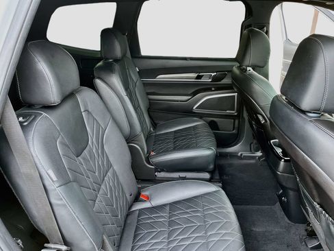 Used 2024 Kia Telluride EX X-Line AWD/4WD image 29