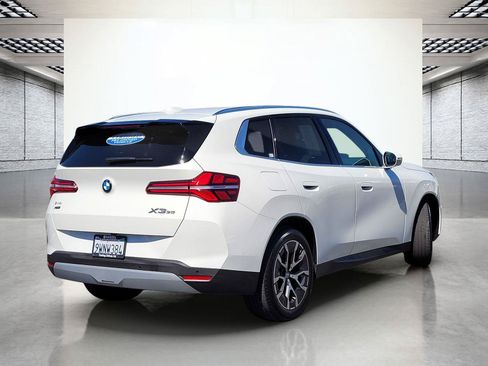 Used 2026 BMW X3 xDrive30i w/ Convenience Package AWD/4WD image 7