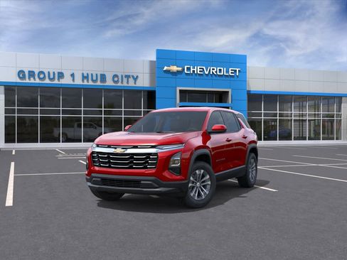 New 2026 Chevrolet Equinox LT FWD image 8