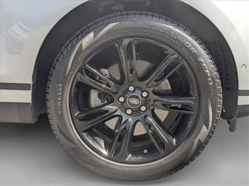 Used 2021 Land Rover Range Rover Velar S AWD/4WD image 10