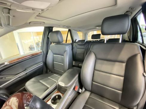 Used 2010 Mercedes-Benz ML 350 4MATIC image 14