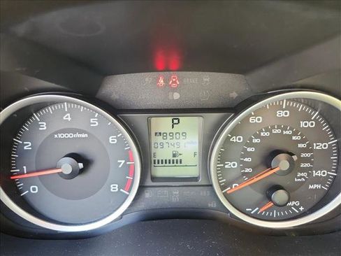 Used 2014 Subaru Crosstrek 2.0i Premium AWD/4WD image 10