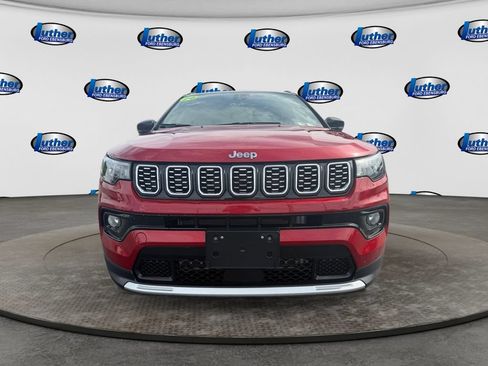 Used 2024 Jeep Compass Limited AWD/4WD image 10