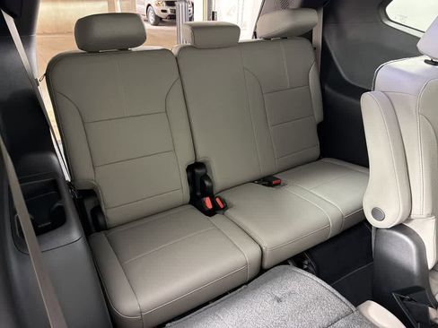 New 2026 GMC Acadia Elevation w/ Elevation Premium Package image 25