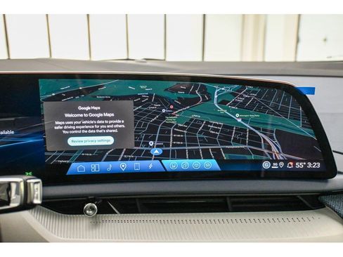 New 2026 Cadillac Optiq Luxury 2 image 32